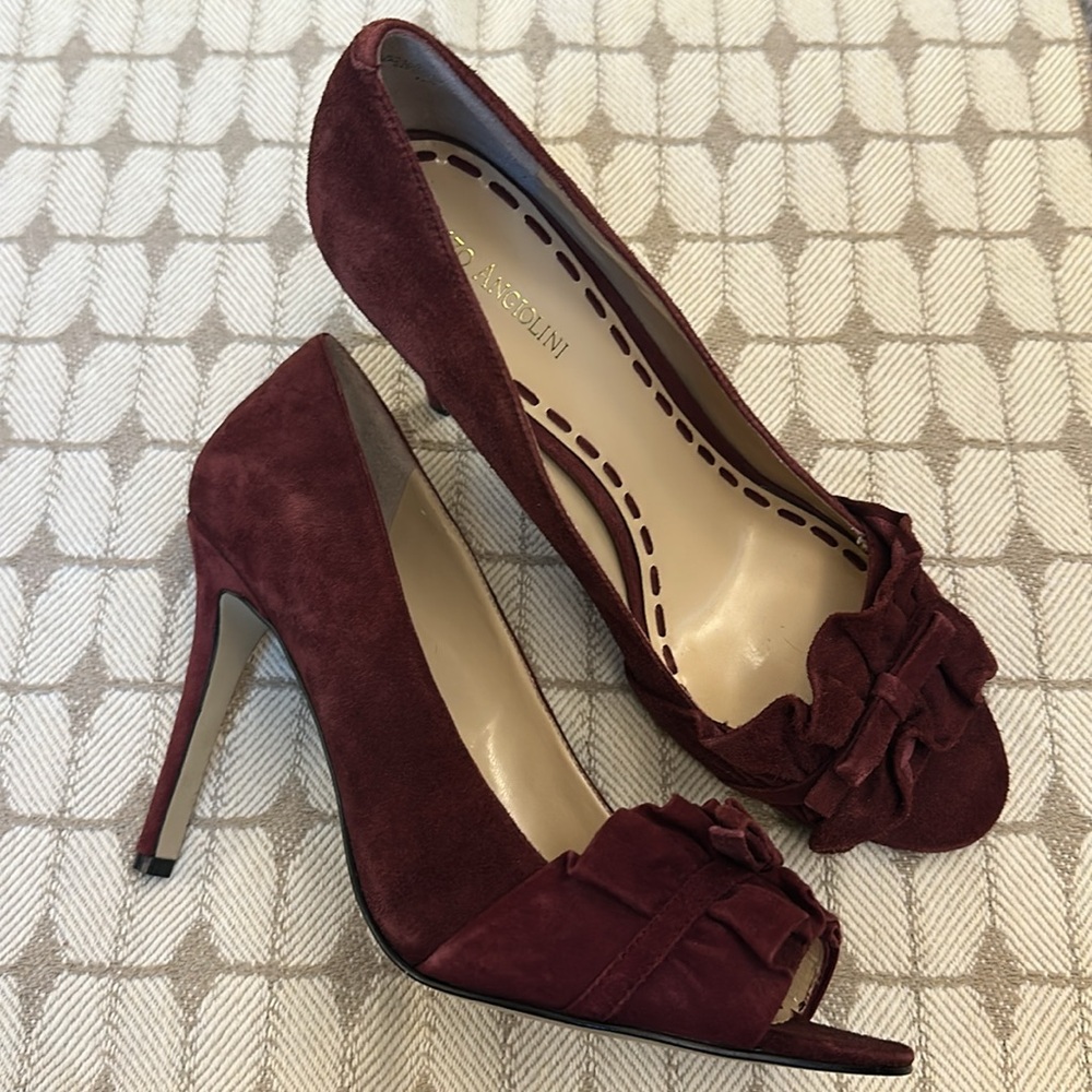 Enzo Angiolini Suede Women's Burgundy Heels